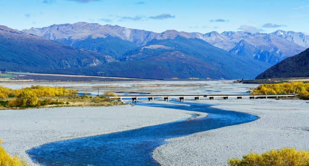 Arthur's pass National Park in Autumn , South Island