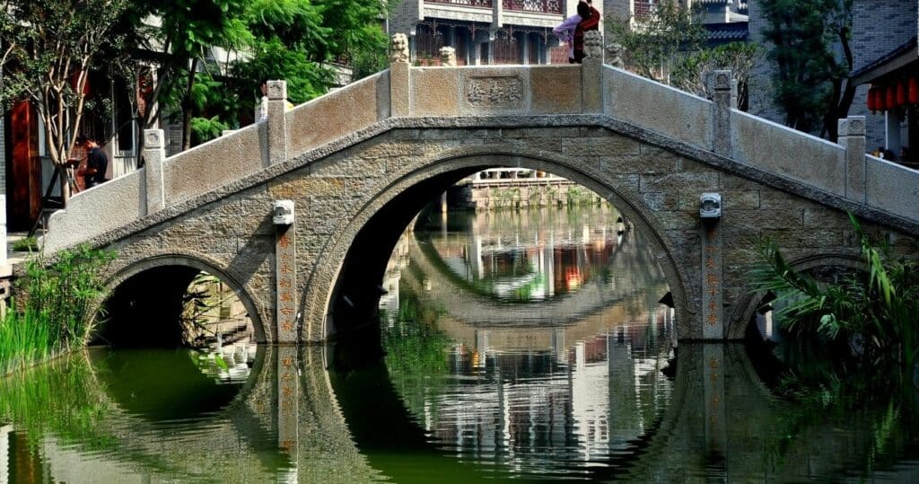 Stone bridge at Long Tan Water Town in Chengdu, China