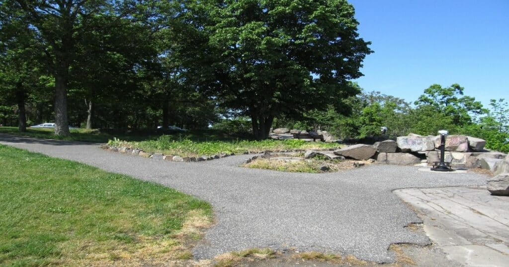 Rockefeller Viewpoint, Palisades Interstate Parkway, New Jersey