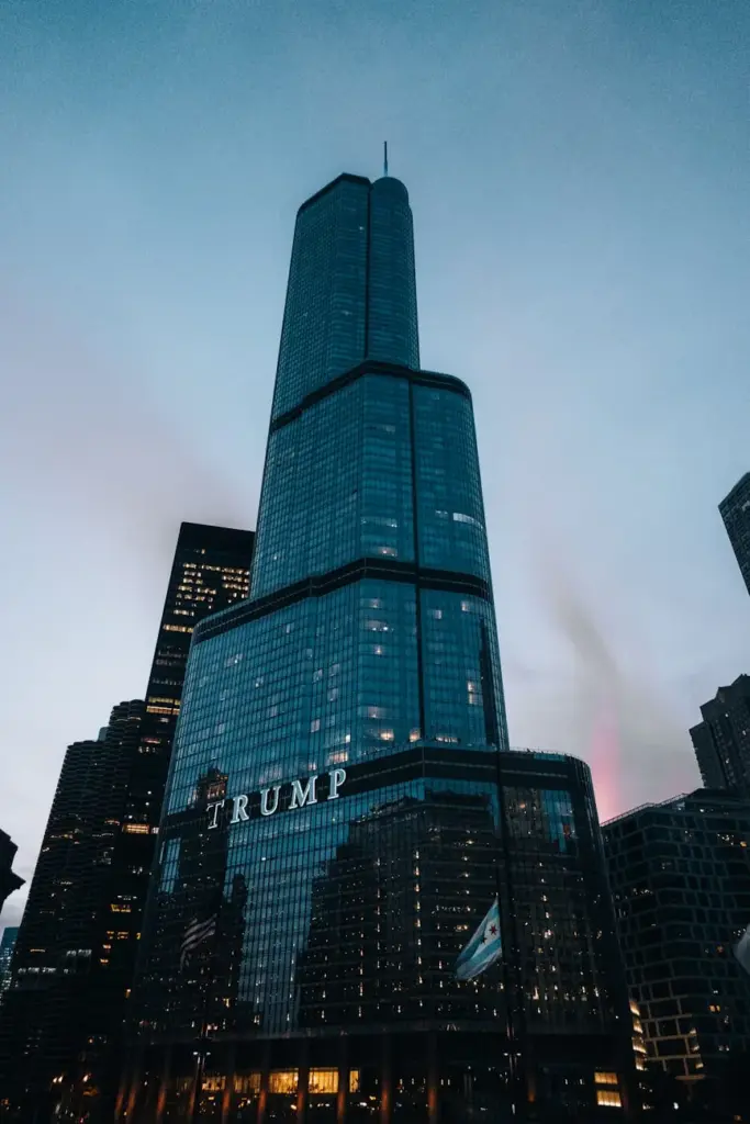 Trump Tower in Chicago featuring its iconic architecture against a twilight sky.