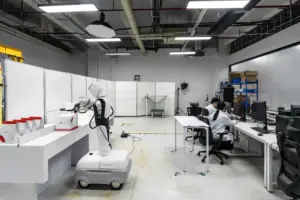 China: Tribunais Protegem Trabalhadores Contra Demissões por IA, Pressionando Empresas a Manter Empregos