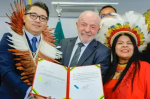 Lula Sanciona 1ª Universidade Federal Indígena e Cobra Ações Contra Evasão no ProUni